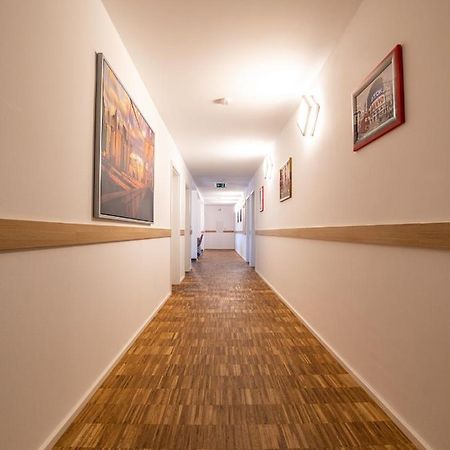 เพนชั่น ซุม แบร์คมัน Hotel Bohlen  ภายนอก รูปภาพ